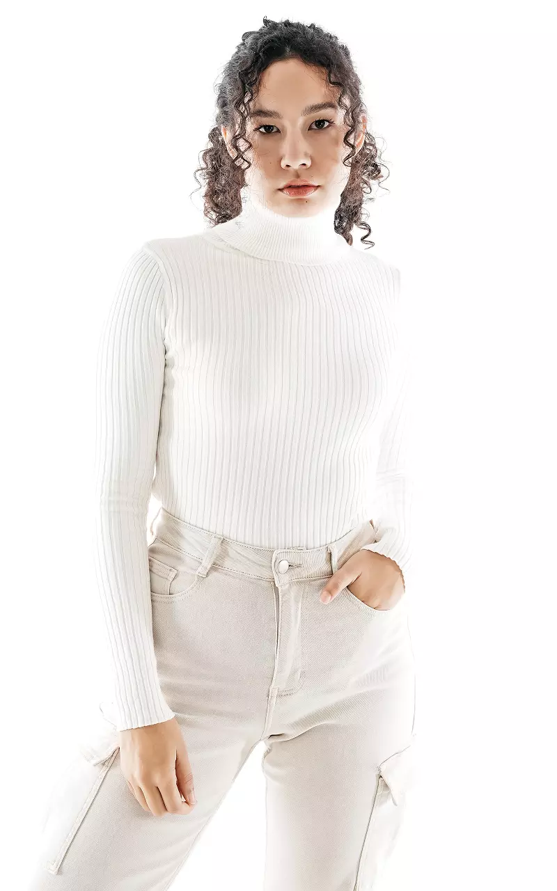 Basic ribbed turtleneck sweater White
