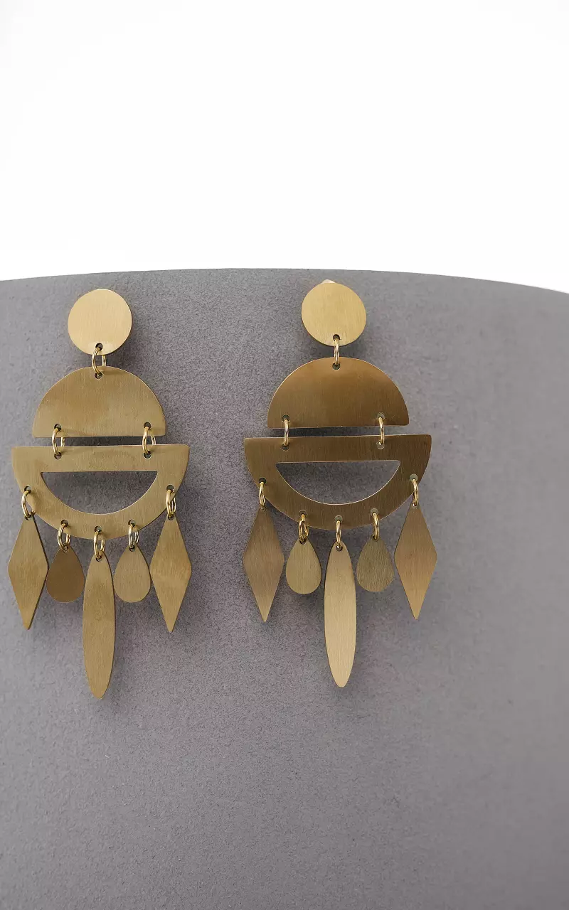 Matte earrings with pendants Gold