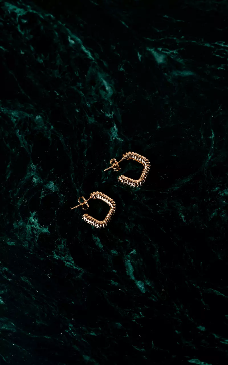 Square-shaped gold filled earrings Gold