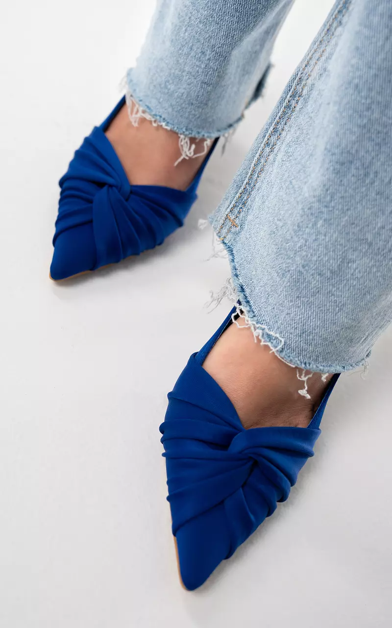 Satin-look pointed heels Cobalt Blue