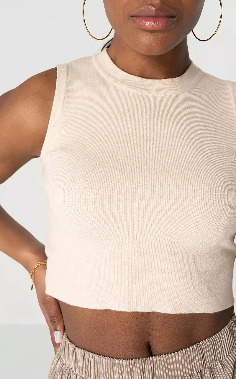 Cropped top with round neck Beige