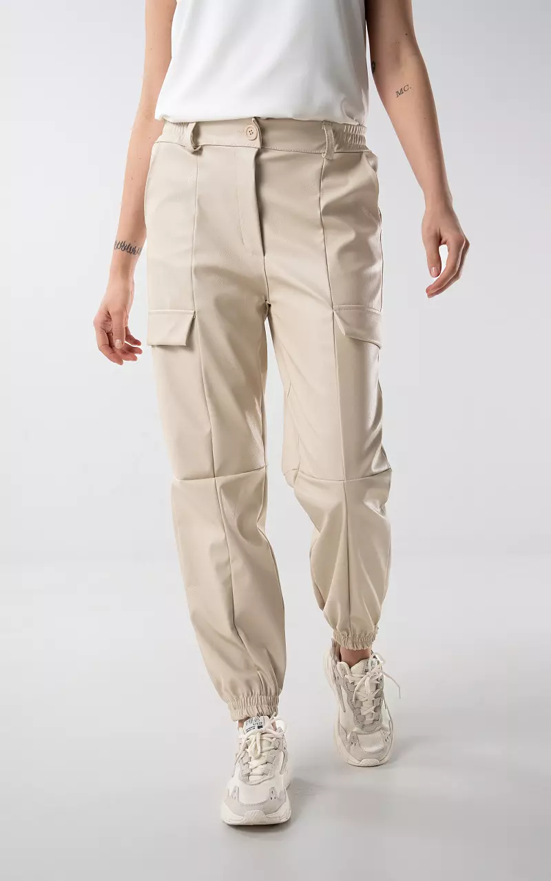 Leather-look cargo pants Beige