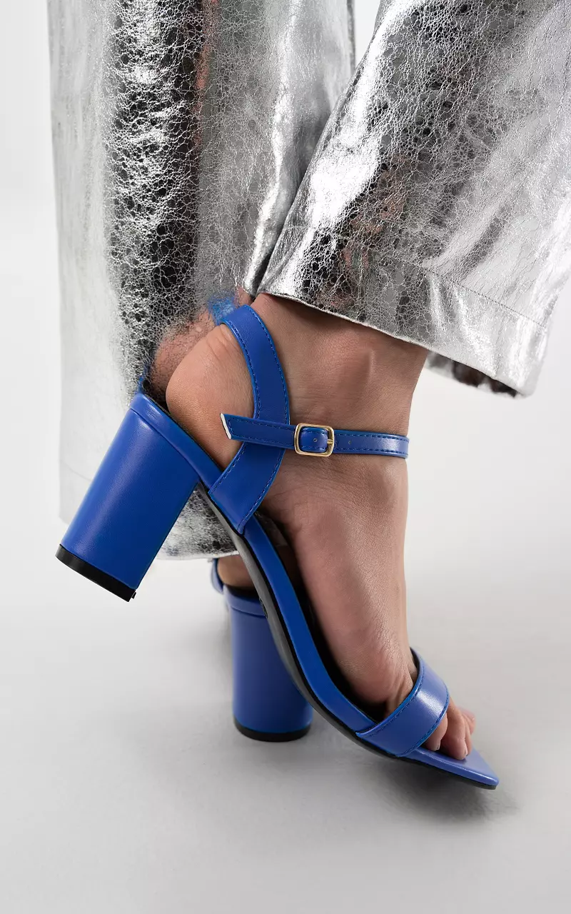 Heels with squared nose Blue