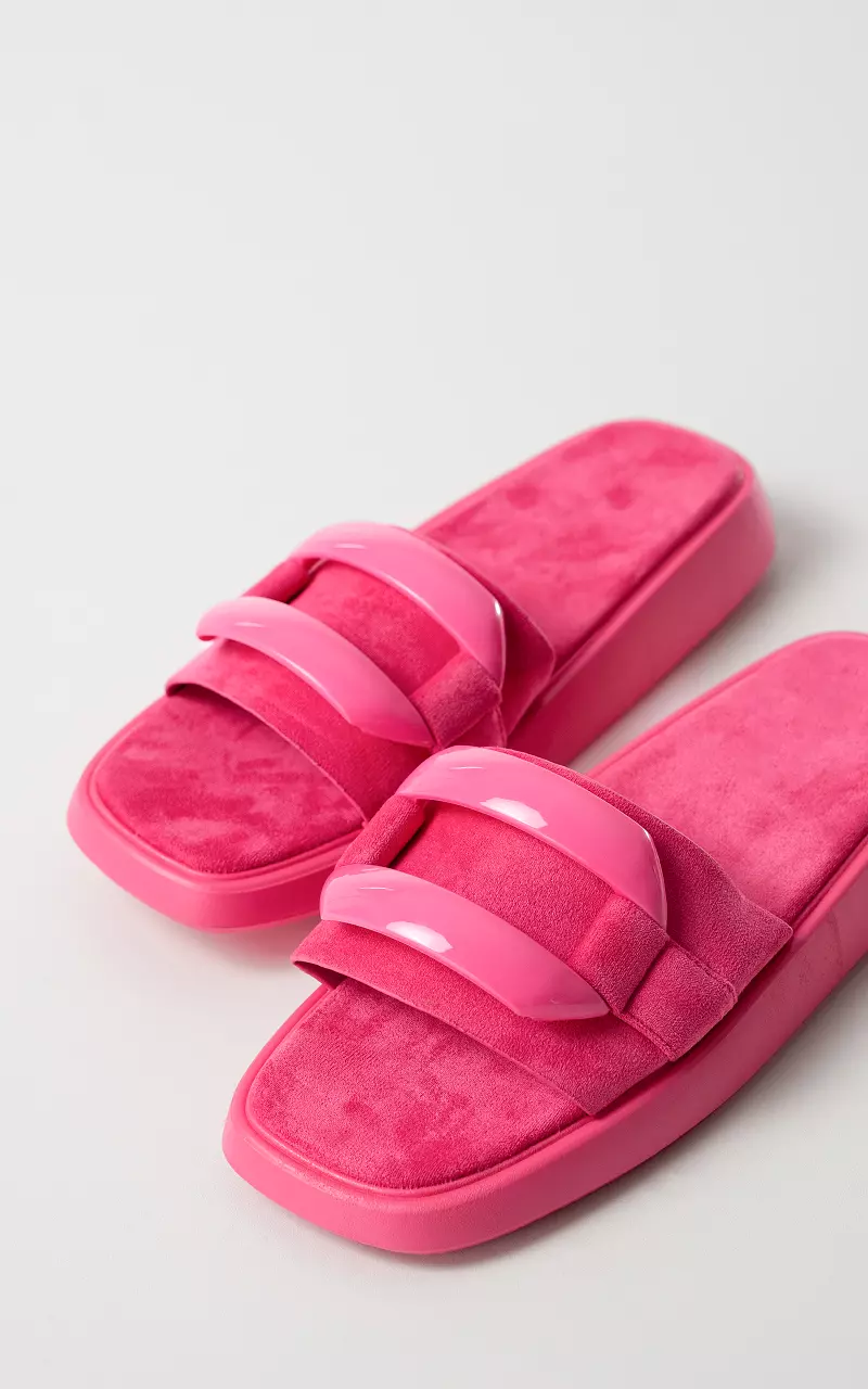 Slippers with clasp Pink