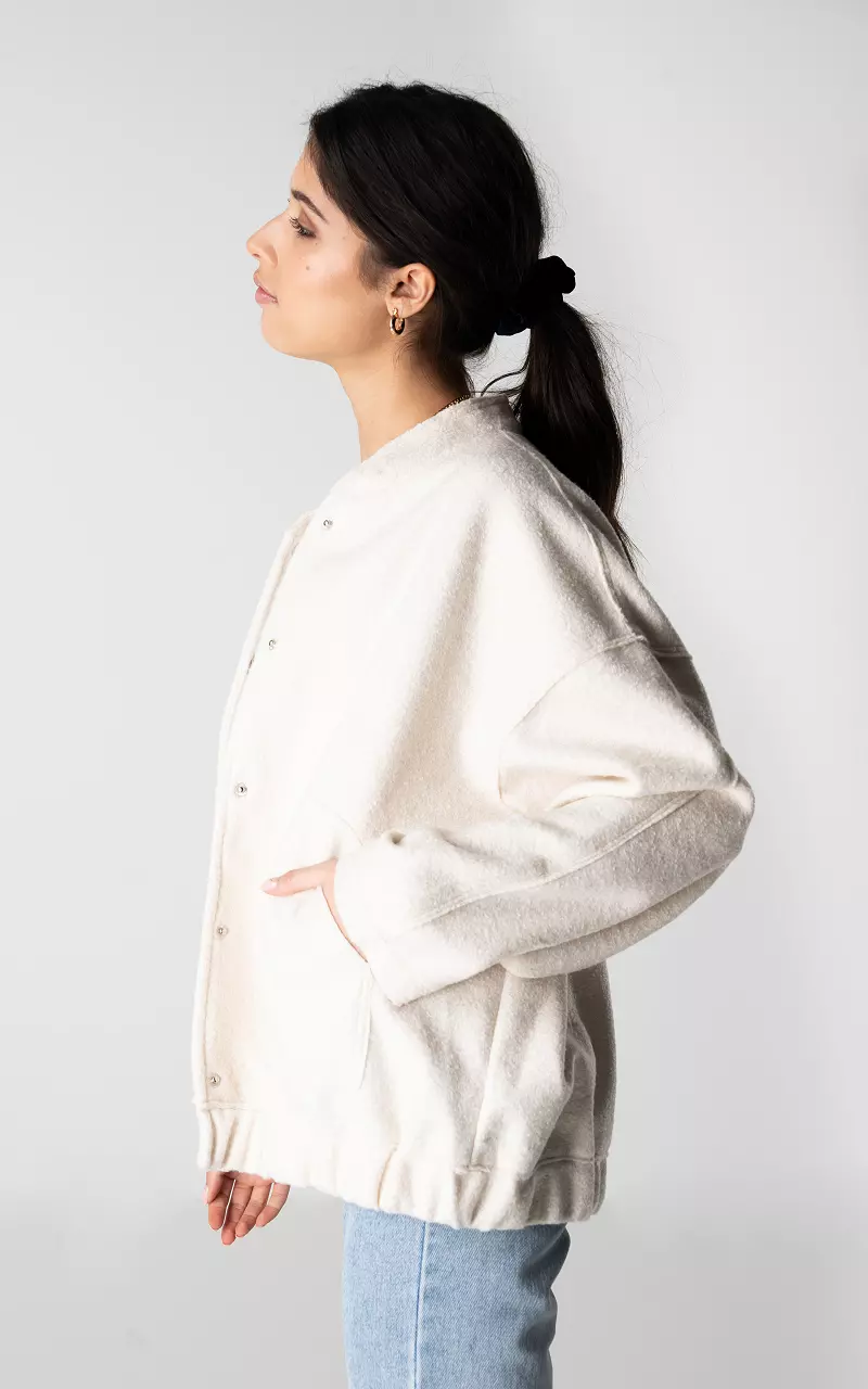 Oversized coat with press buttons Cream