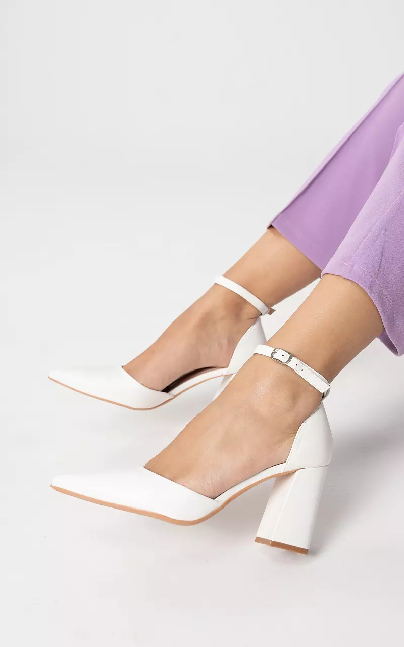 Heels with block heel and adjustable ankle strap White