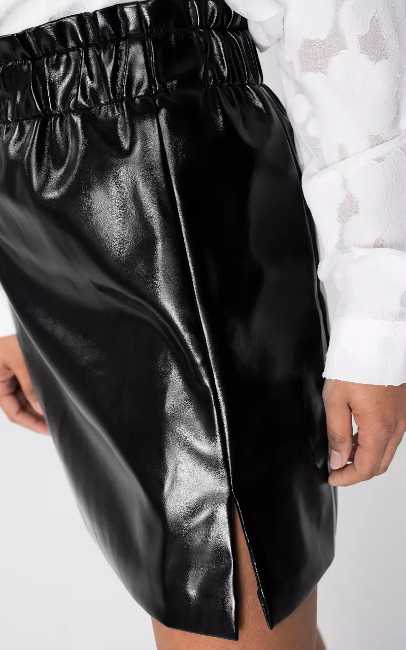 Leather-look rok met split Zwart