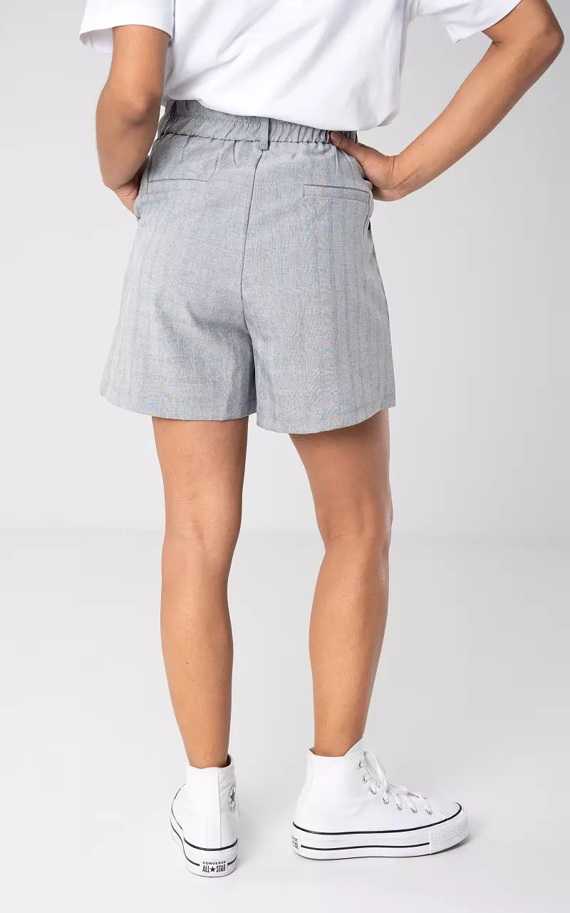 Shorts mit elastischem Bund  Hellgrau