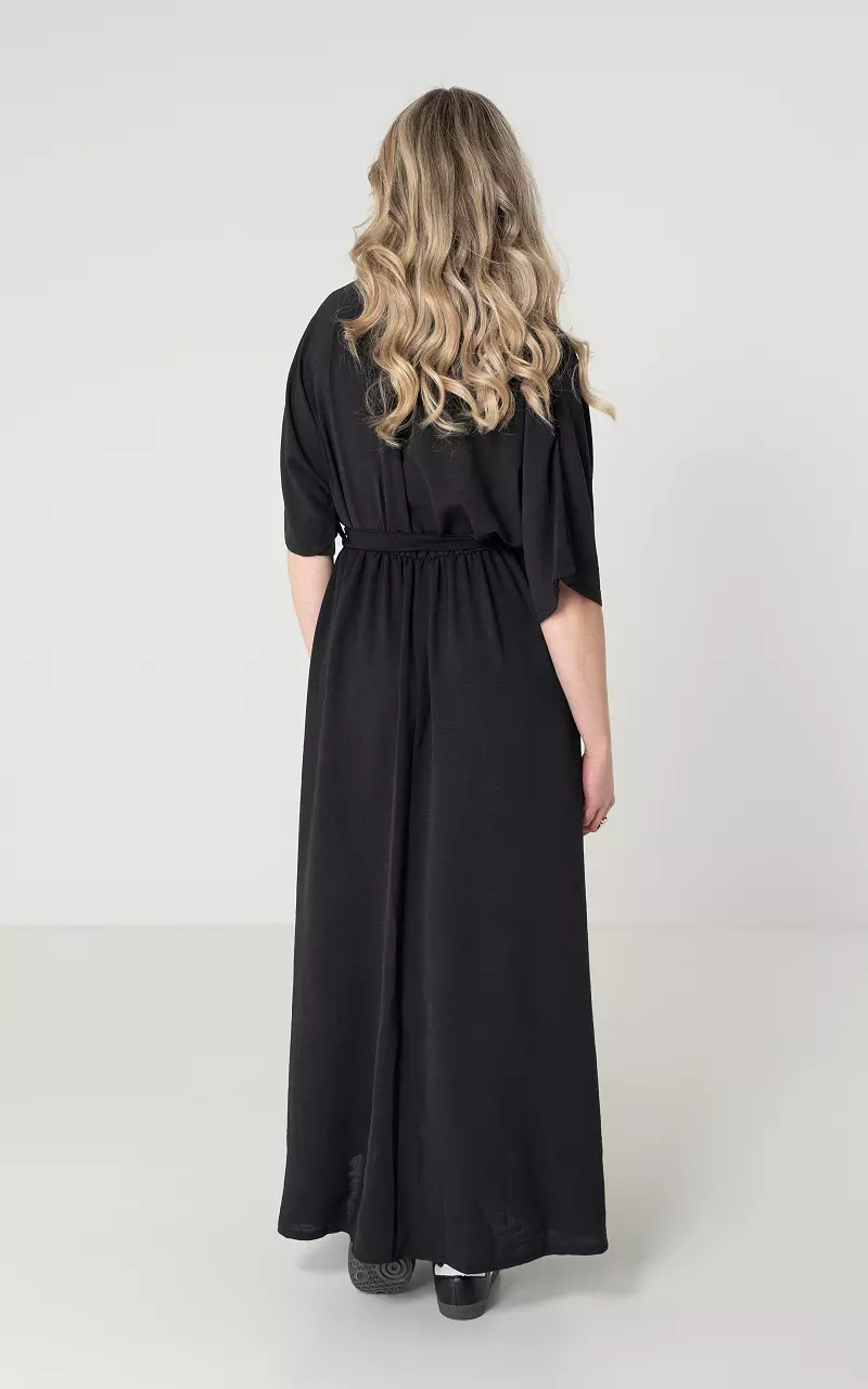 verbinding verbroken Mevrouw Appal Maxi jurk met korte mouwen - Zwart | Guts & Gusto