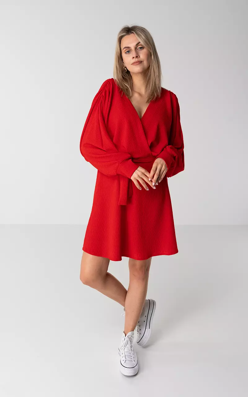 Stretchy jurk met v-hals overslag Rood