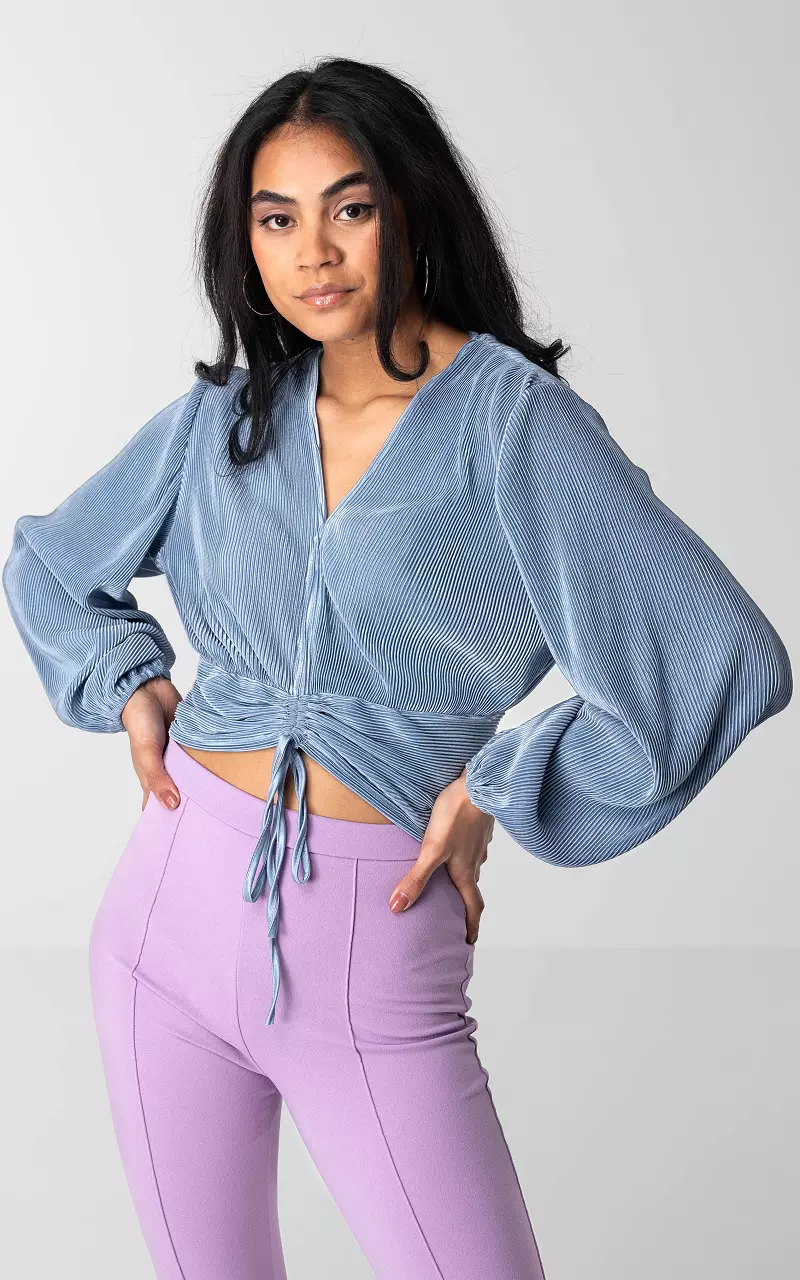 Pleated top with v-neck Light Blue