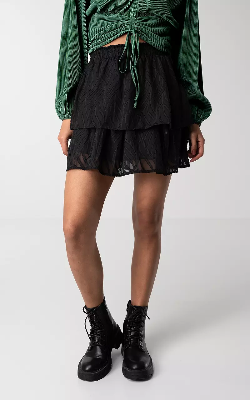 Layered skirt with pattern Black