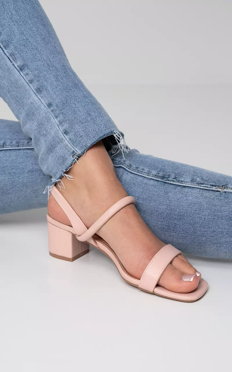 Heels with adjustable ankle strap Light Pink