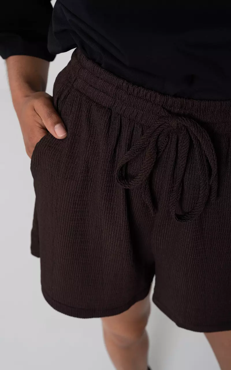 Shorts met elastieken band Donkerbruin