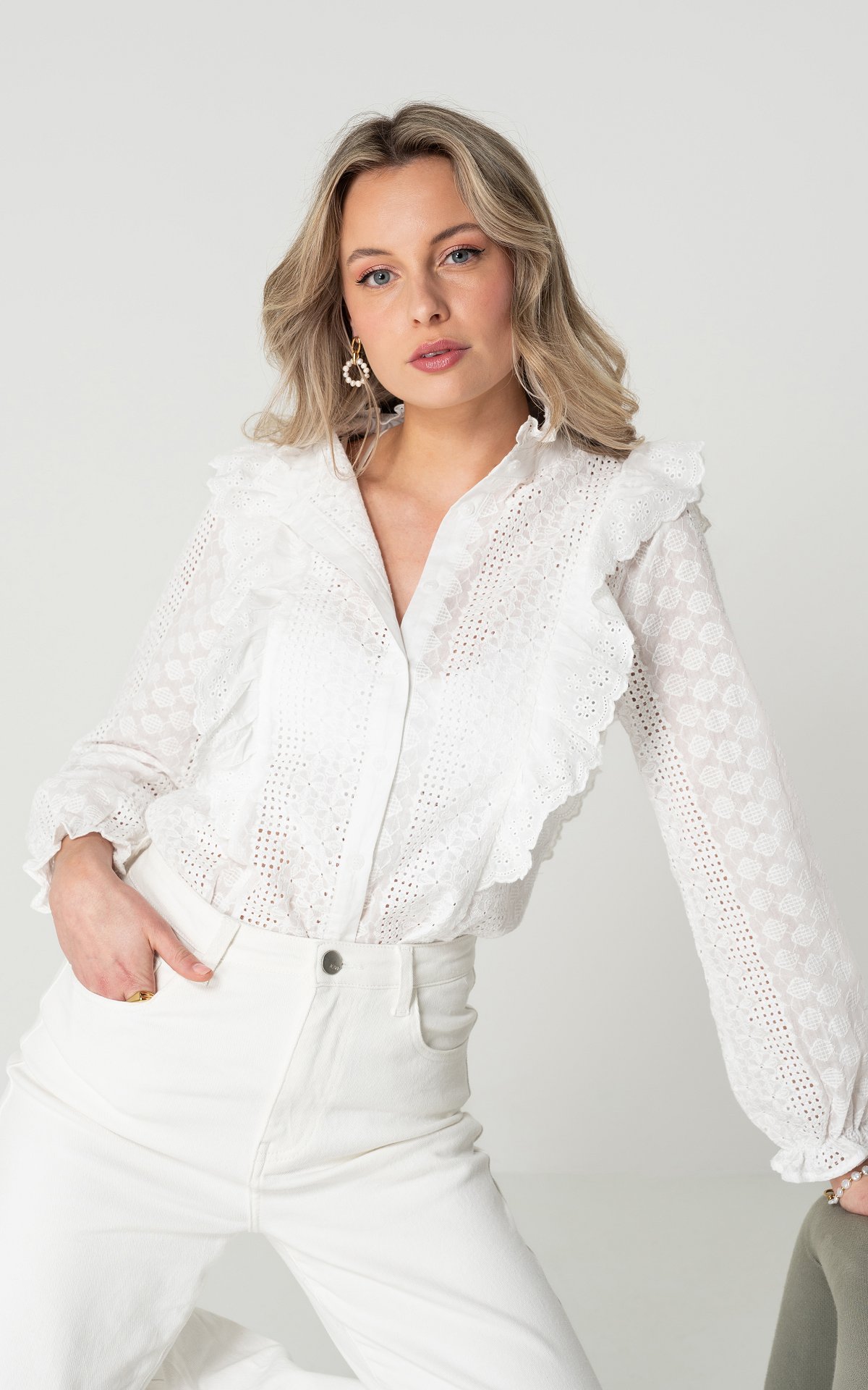 Katoenen blouse met ruches | Guts & | GUTSGUSTO.COM