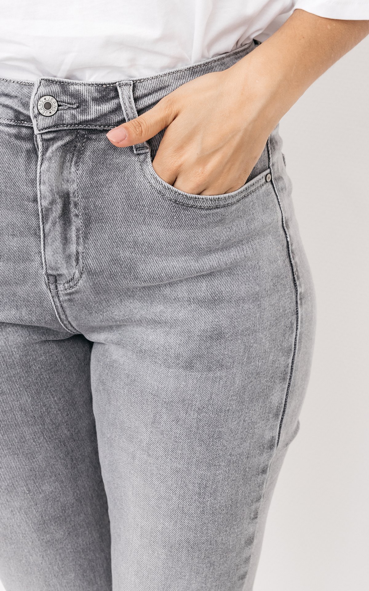 Betrokken golf Tact High waist jeans met split | Guts & Gusto | GUTSGUSTO.COM