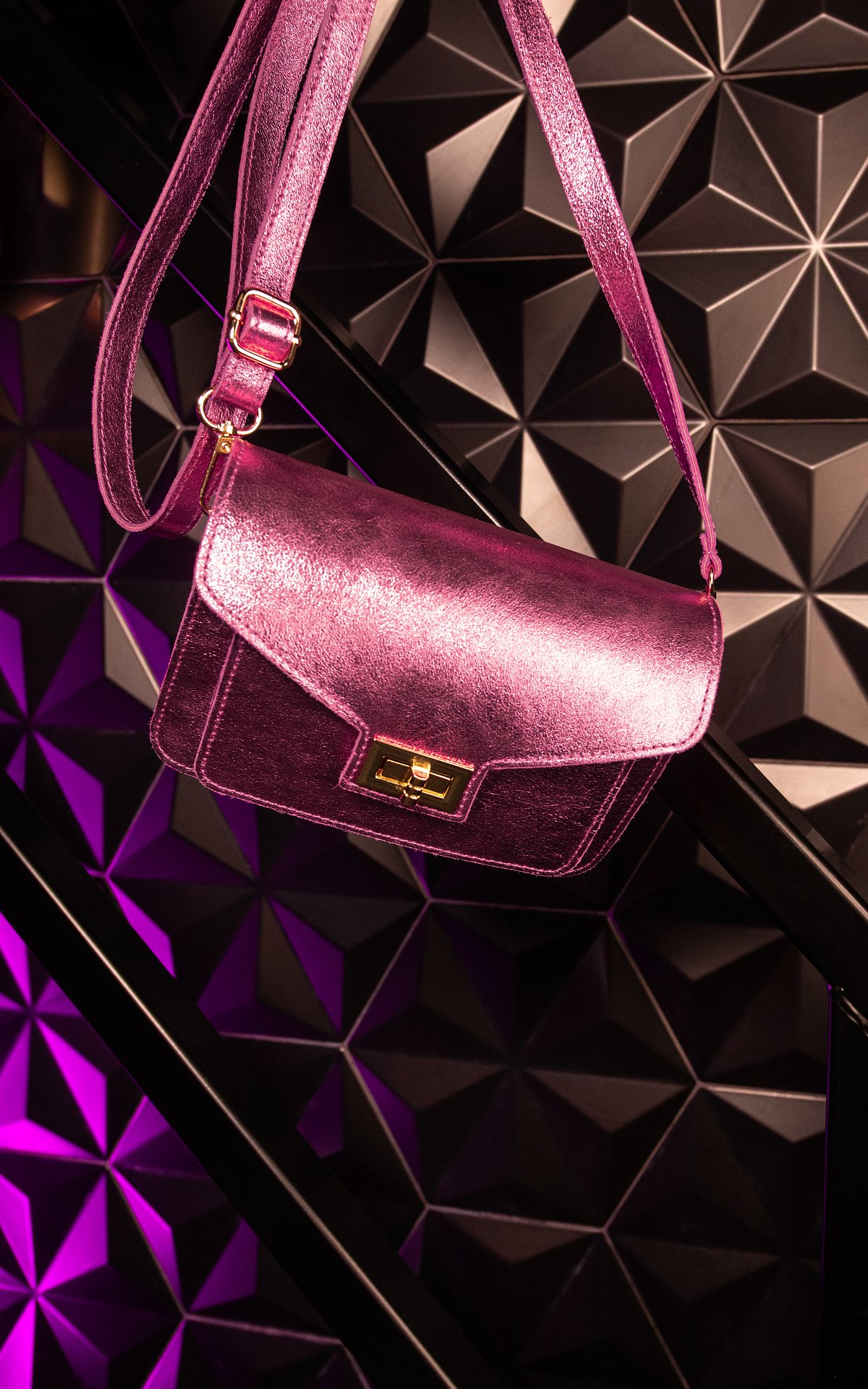 leather-bag-with-metallic-look-pink-guts-gusto