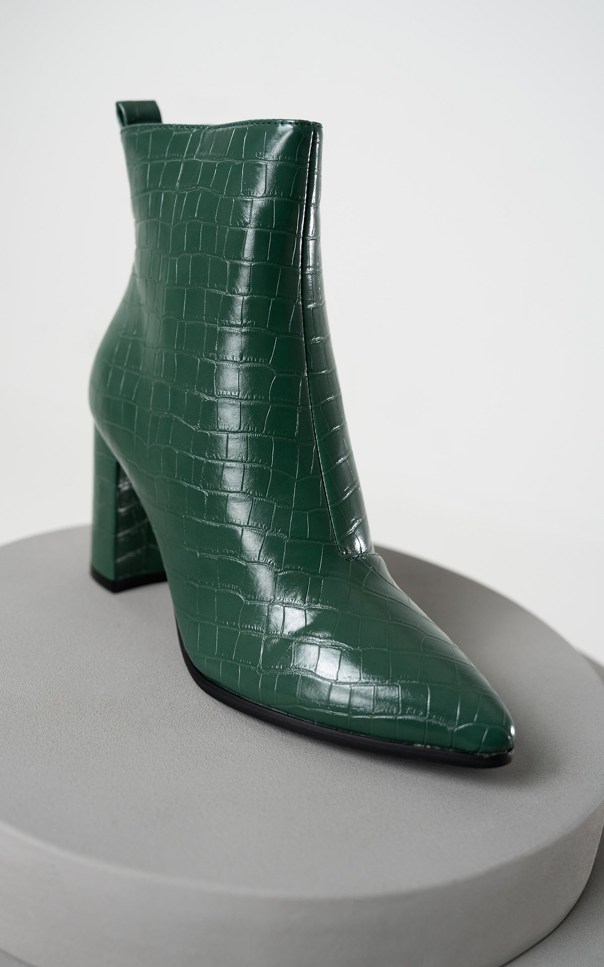 Pointed Boots With Crocodile Print Green Guts Gusto