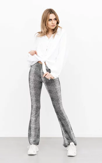Flared & patterned trousers 