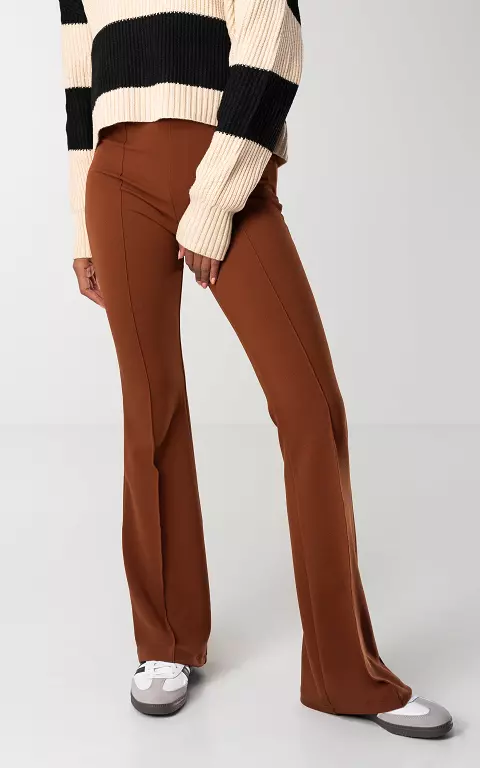 High-waist, flared trousers rust brown