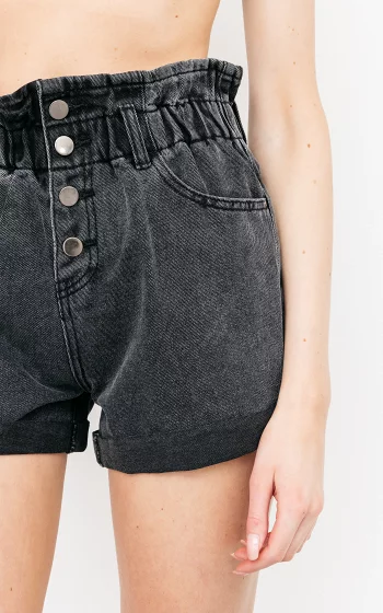 Paperbag shorts with an elasticated waist black