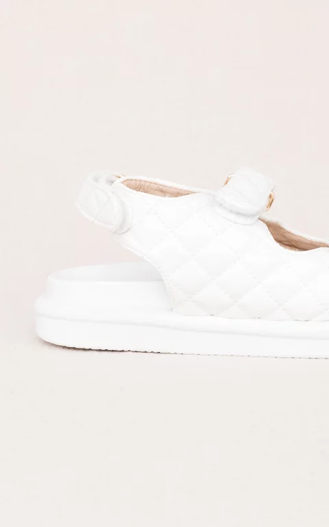 Sandals with velcro white