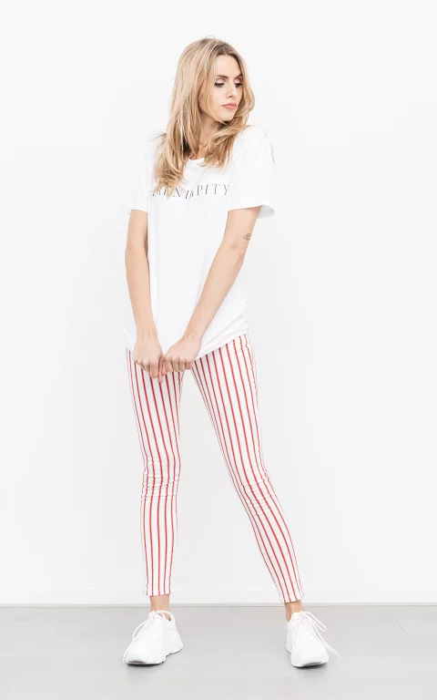 Striped, mid-waist jeans red white