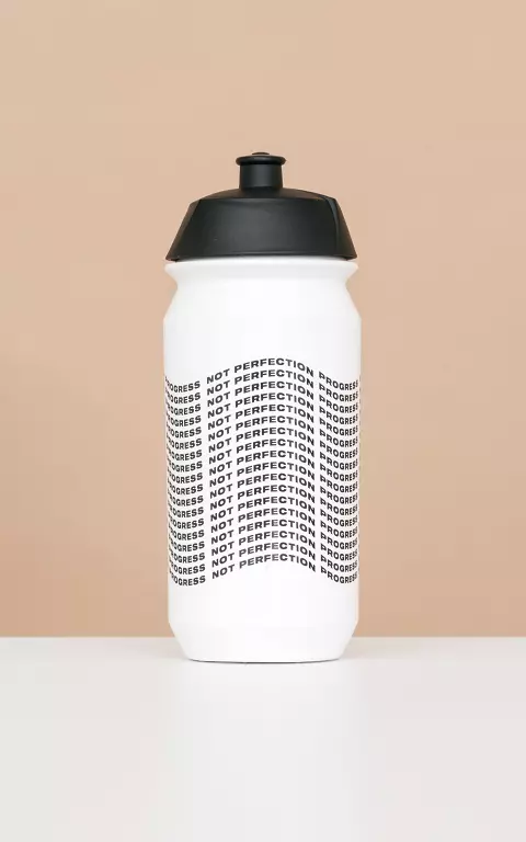 500 ml water bottle white black
