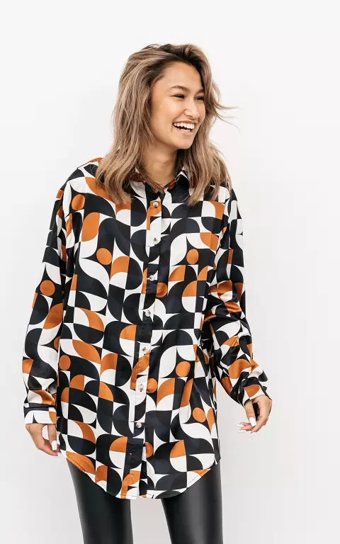 Oversized blouse with print 