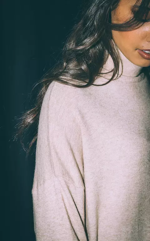 Jurk met col beige