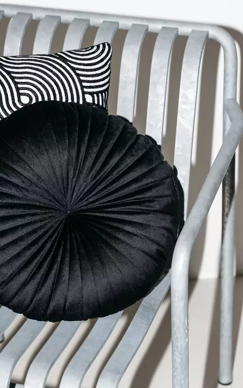 Round pillow with velvet-look black