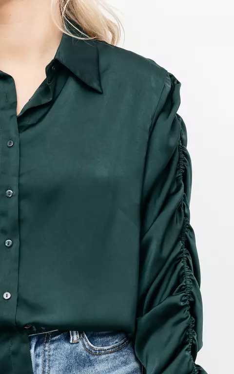 Silky blouse met gedrapeerde mouwen groen