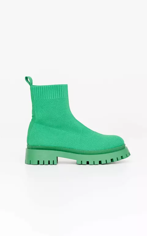 Lässige Socken-Boots grün