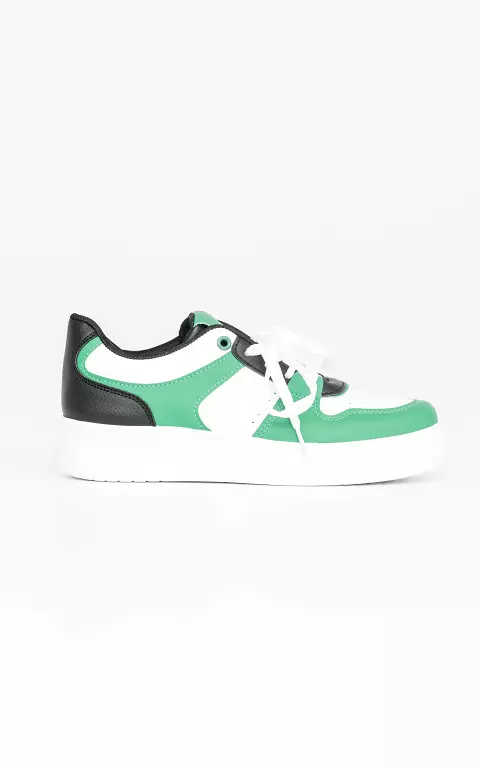 Sneaker im Leder-Look weiß grün
