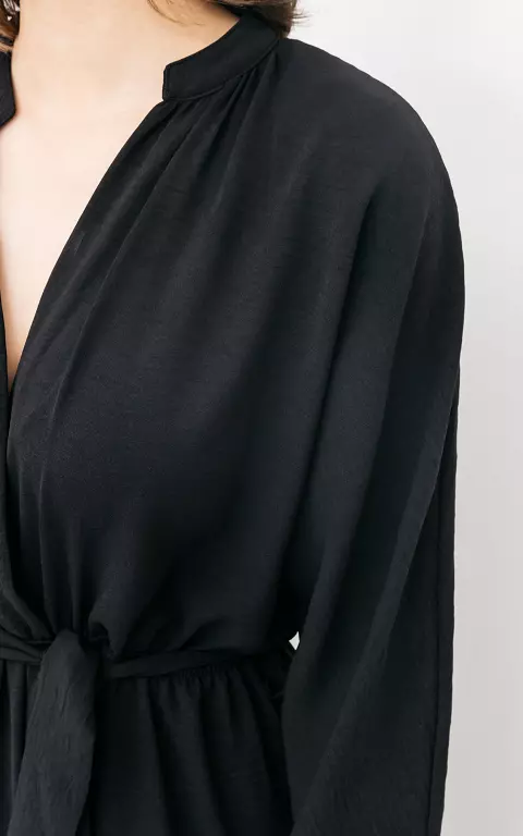 V-neck jumpsuit with side-pockets black