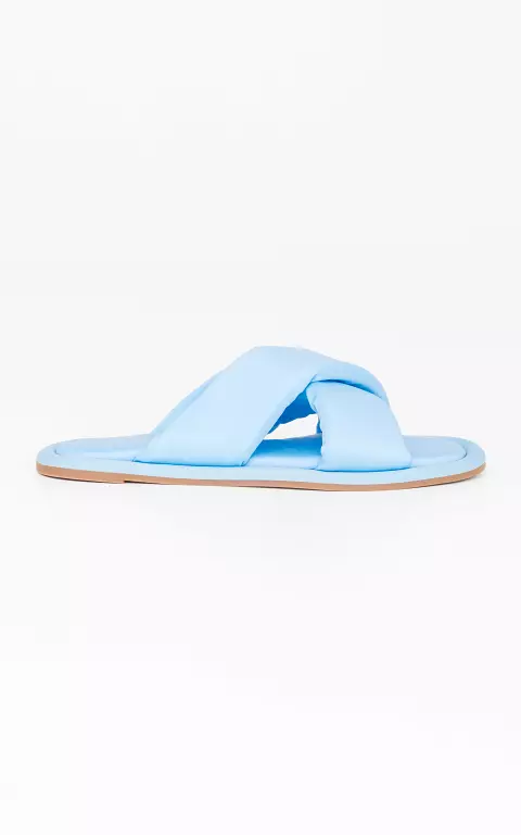 Slipper with wrap-around band light blue