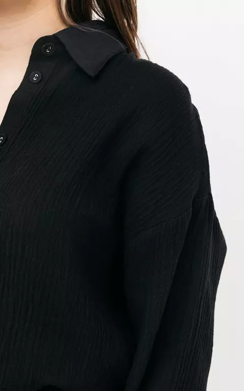 Cotton blouse with buttons black