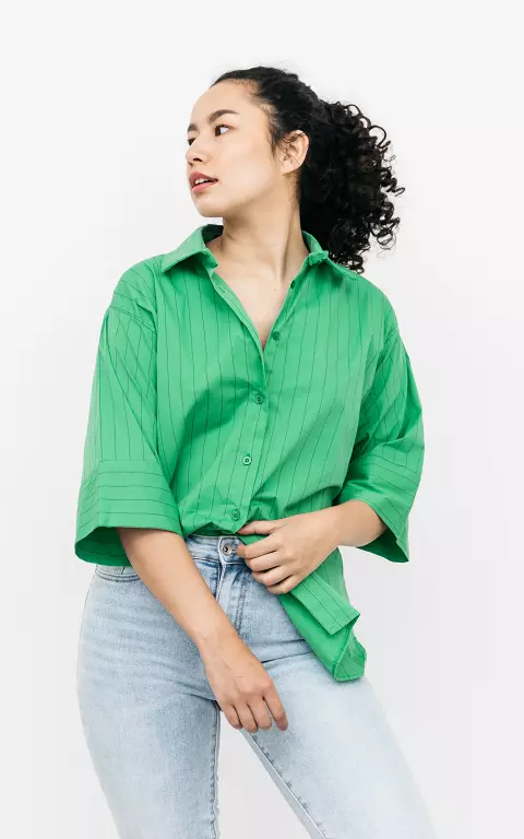Blouse with short sleeves green