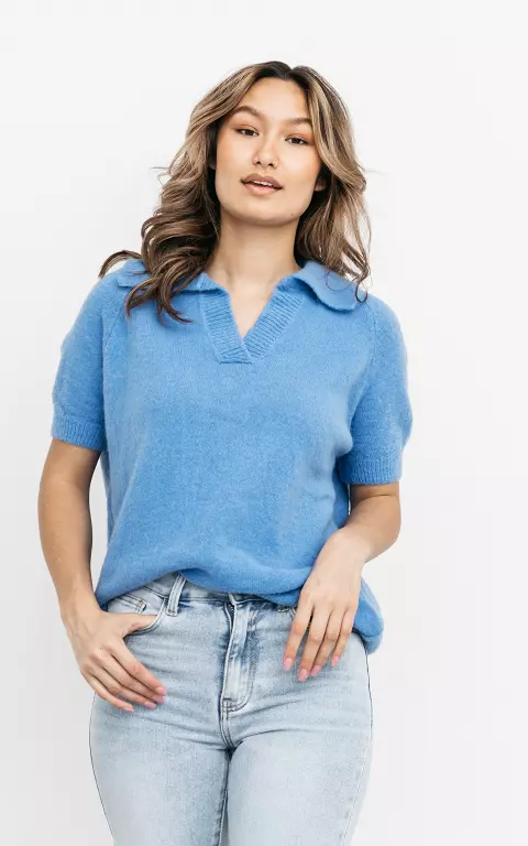 V-neck top with collar blue