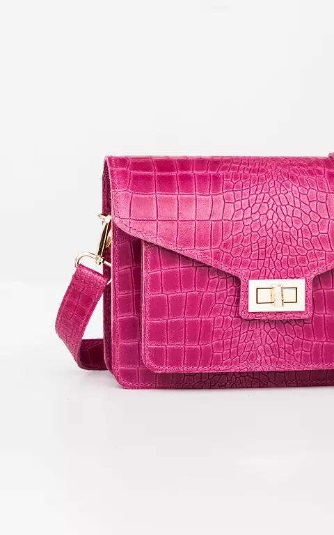 Leather bag with gold-coated details fuchsia