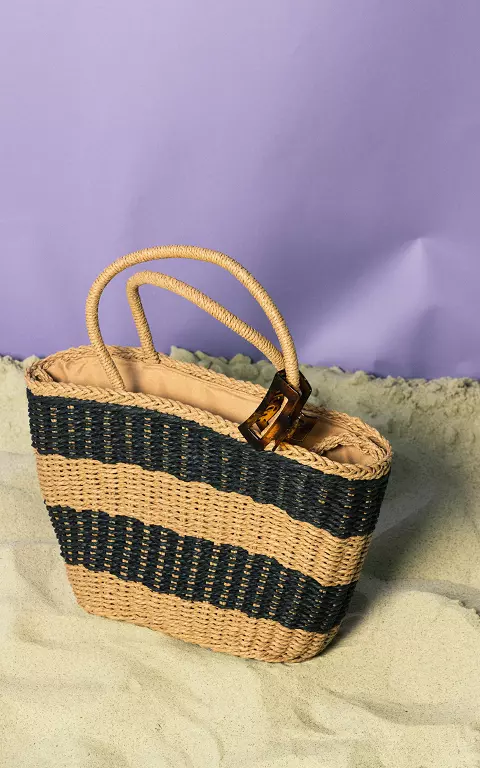 Straw bag with long handle 