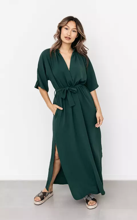 Maxi dress with split light green