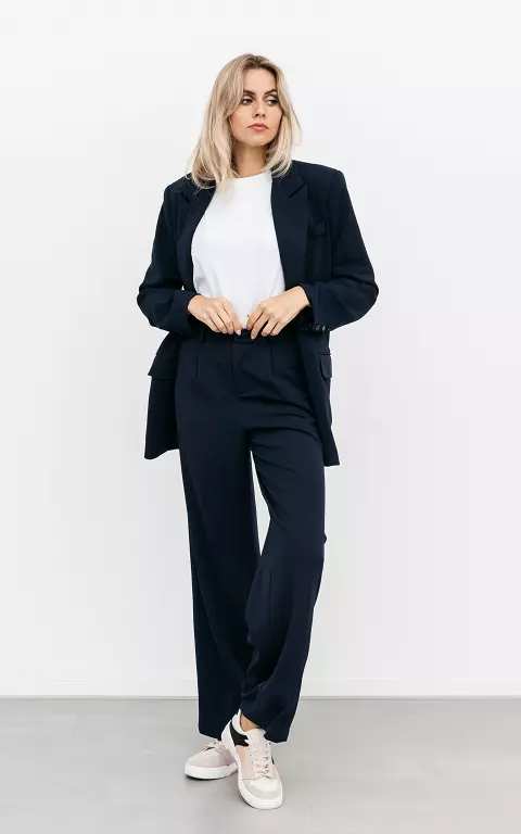 Wide leg trousers with pockets 