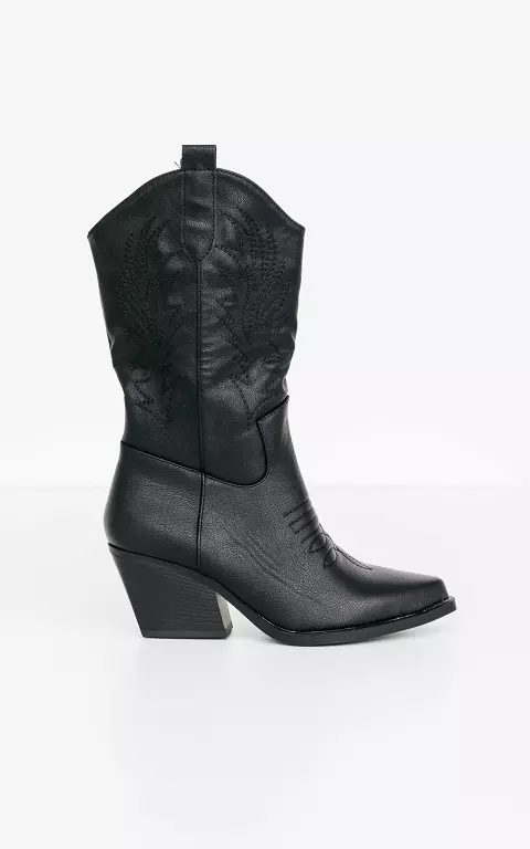 Leather-look cowboy boots 