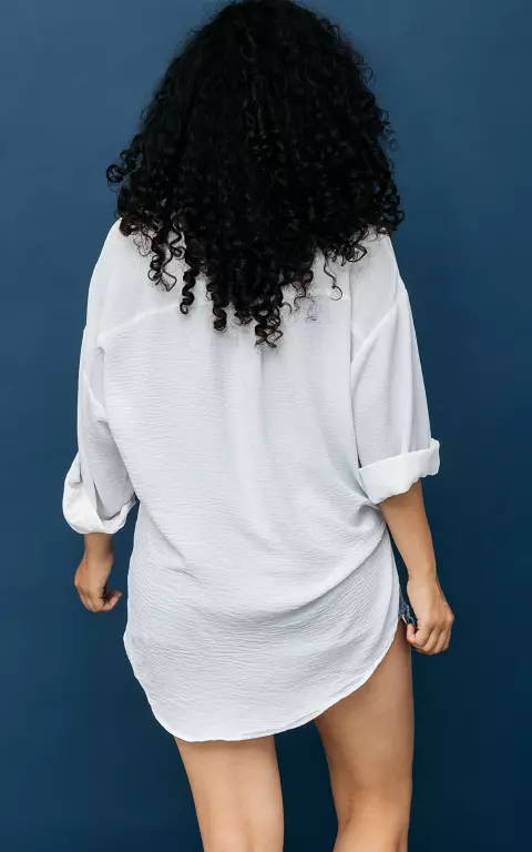 Oversized blouse with buttons white