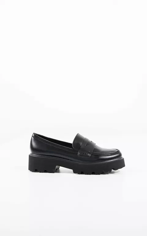 Leather look loafers black