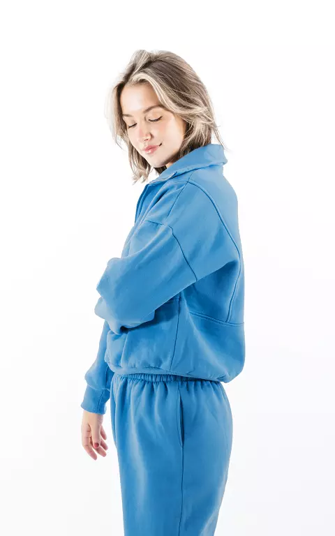 Weicher Pullover mit halbem Reißverschluss blau