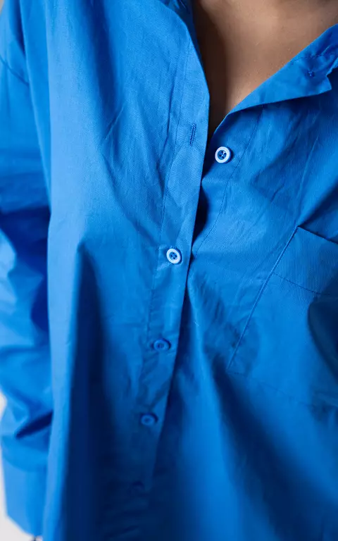 Basic blouse met één borstzak blauw