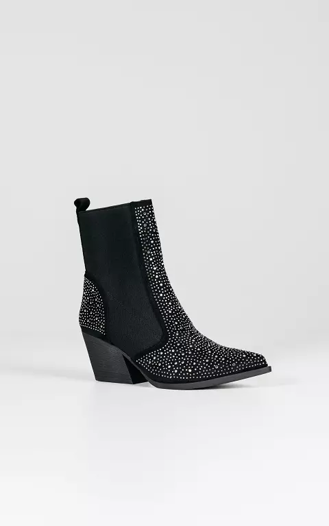 Mid-high boots with studs black
