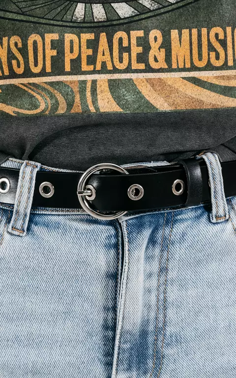 Gürtel mit runder Schnalle und Metall-Ringen  schwarz silber